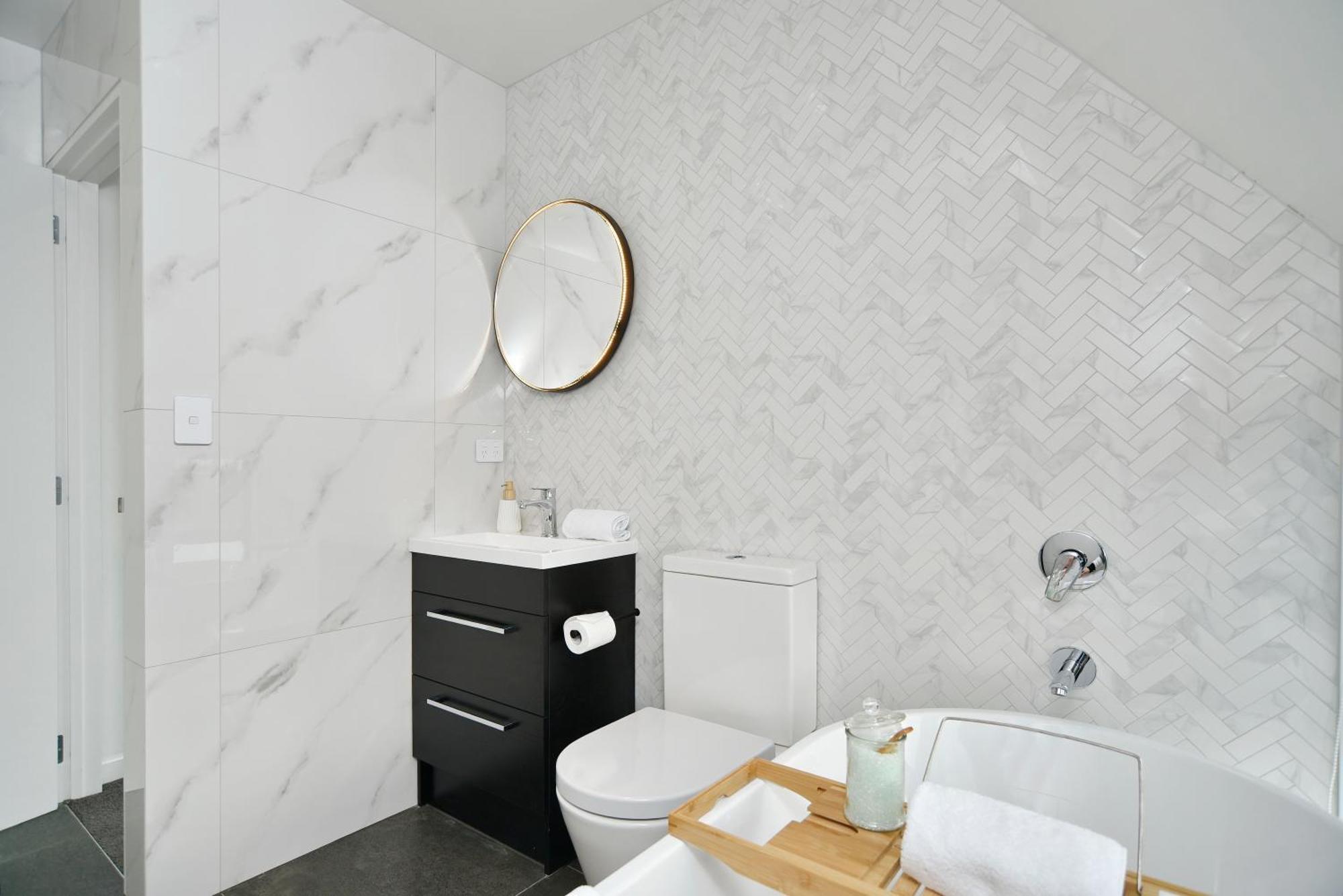 Latimer Loft - Christchurch Holiday Homes 외부 사진